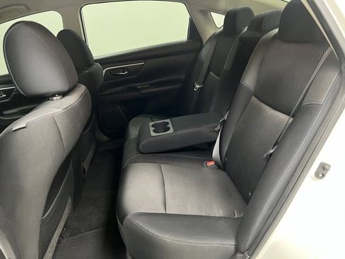 Used 2017 Nissan Altima 2.5 SR w/ Midnight Edition Package image 41