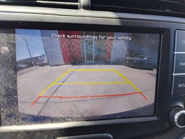 Used 2024 Kia Soul LX w/ Option Group 015 FWD image 21