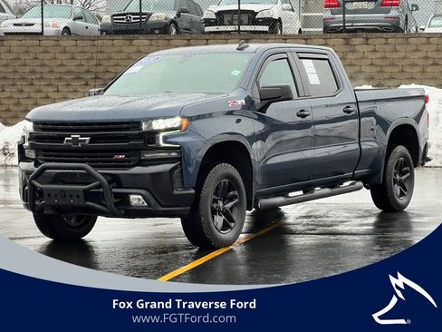 Used 2020 Chevrolet Silverado 1500 LT Trail Boss image 1