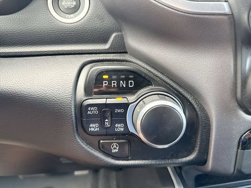 Used 2022 RAM 1500 Big Horn AWD/4WD image 17
