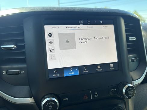 Used 2022 RAM 3500 Big Horn image 21