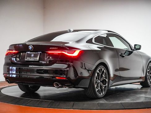 Certified 2025 BMW 430i Coupe w/ Convenience Package RWD image 5