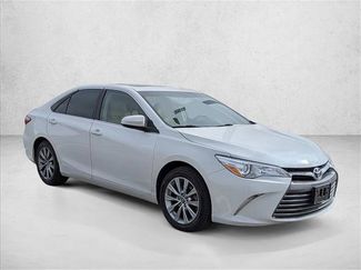 Certified 2016 Toyota Camry XLE w/ Moonroof Package video 3