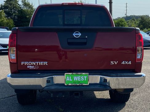 Used 2018 Nissan Frontier SV AWD/4WD image 4