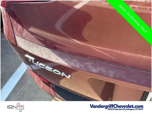 Used 2017 Hyundai Tucson SE Plus w/ Cargo Package FWD image 9