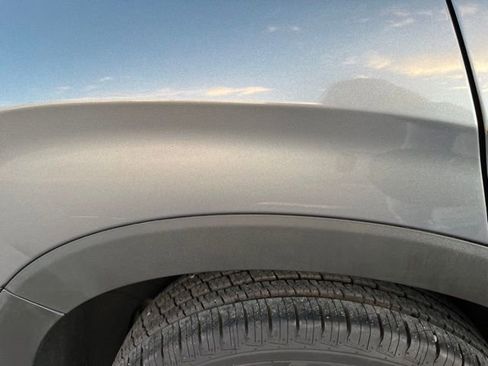 Used 2019 Hyundai Santa Fe SE FWD image 11