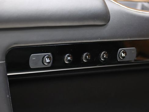 Used 2017 Rolls-Royce Ghost Series II Sedan 4D image 12