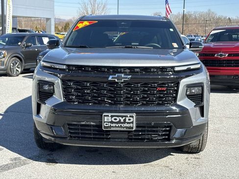 Certified 2024 Chevrolet Traverse RS image 5