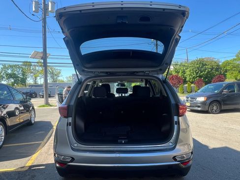 Used 2020 Kia Sportage LX AWD/4WD image 8