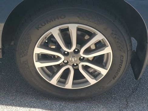 Used 2013 Nissan Pathfinder SL w/ Cargo Pkg FWD image 38