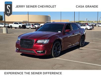 Used 2022 Chrysler 300 Touring L w/ Comfort Group