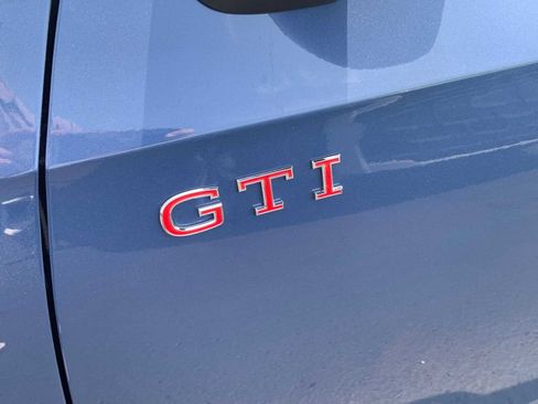 New 2025 Volkswagen GTI SE image 5