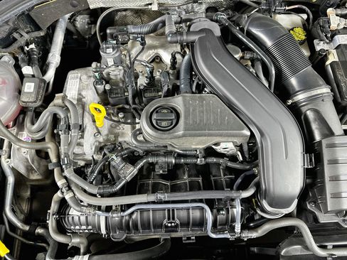 Used 2024 Volkswagen Jetta S FWD image 31