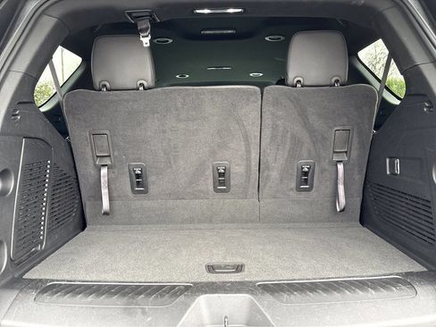 Used 2024 Chevrolet Tahoe LT RWD image 26