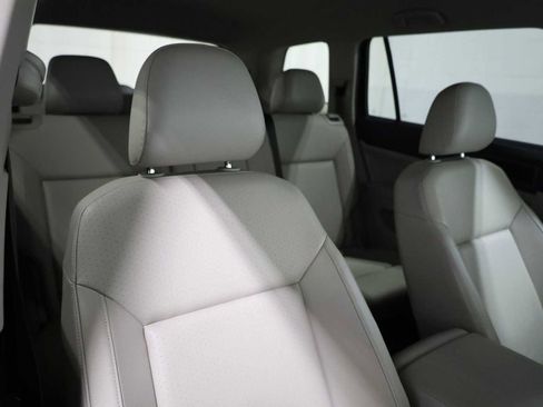 Used 2019 Volkswagen Atlas SE image 20