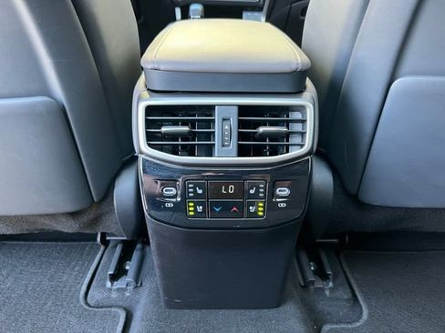 Used 2025 Lexus RX 350 w/ Convenience Package AWD/4WD image 44