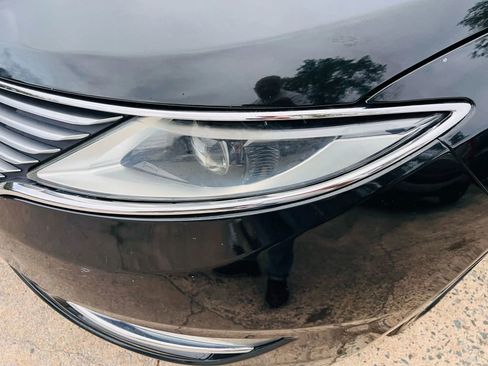 Used 2014 Lincoln MKZ Sedan 4D w/ Equipment Group 102A Reserve image 28