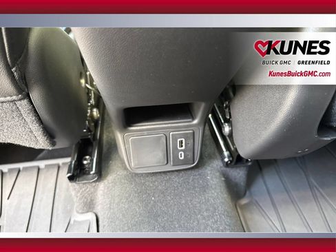 New 2026 Buick Encore GX Sport Touring w/ Comfort Package AWD/4WD image 40