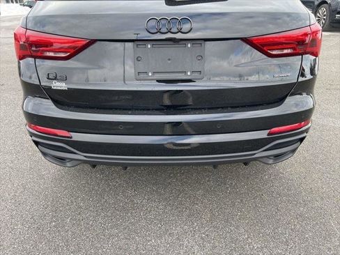 Certified 2025 Audi Q3 2.0T Premium w/ Convenience Package image 5