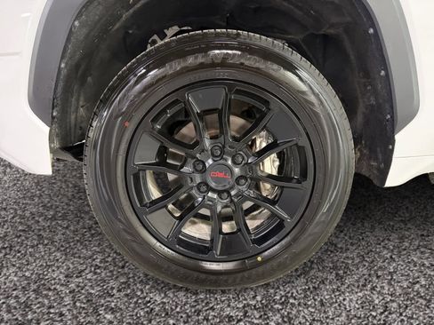 Used 2024 Toyota Tundra SR5 w/ SR5 Premium Package image 18