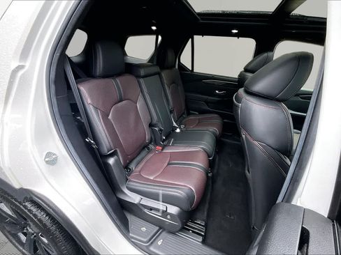 Used 2025 Honda Pilot Black Edition image 20