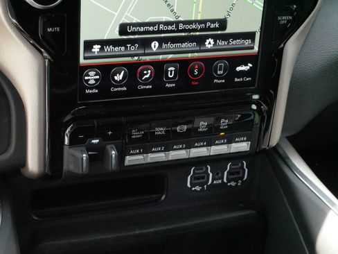 Used 2020 RAM 2500 Laramie AWD/4WD image 23