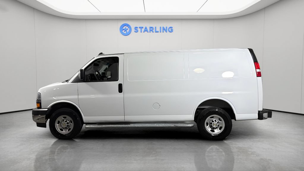 Certified 2025 Chevrolet Express 2500 w/ Driver Convenience Package RWD image 4
