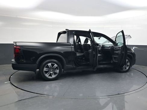 Used 2018 Honda Ridgeline RTL-T image 34