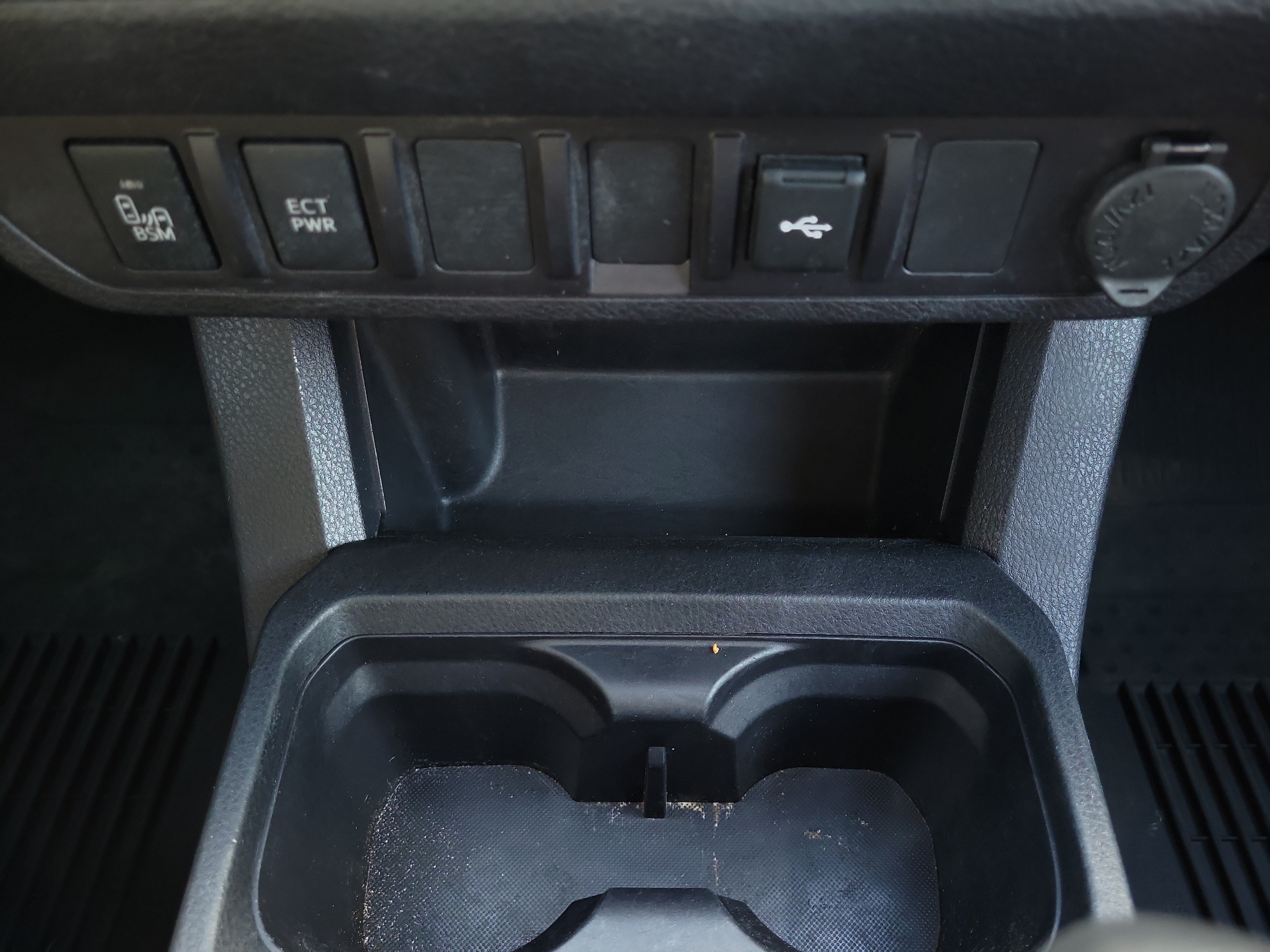 Used 2022 Toyota Tacoma SR5 w/ Technology Package AWD/4WD image 22