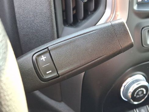 Used 2024 GMC Sierra 1500 Pro w/ Convenience Package image 17