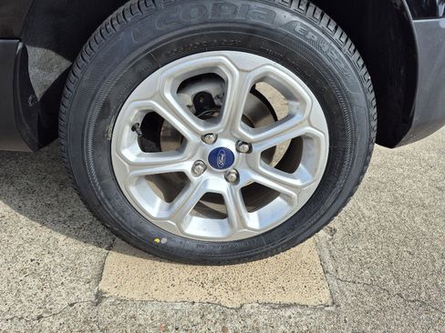 Certified 2021 Ford EcoSport SE w/ SE Convenience Package image 4