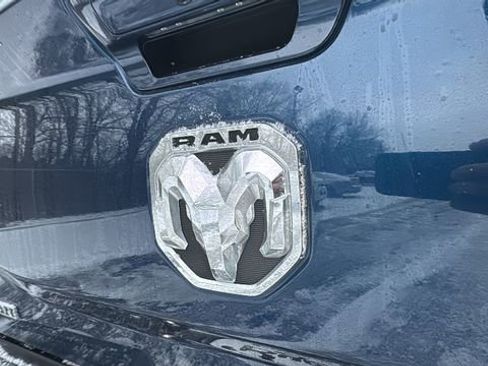Used 2024 RAM 2500 Big Horn w/ Sport Appearance Package image 37