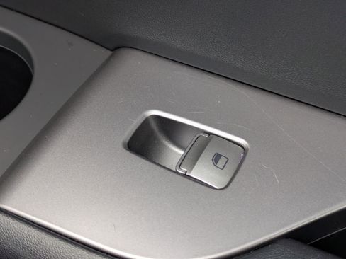 Used 2025 Hyundai Palisade SEL FWD image 34