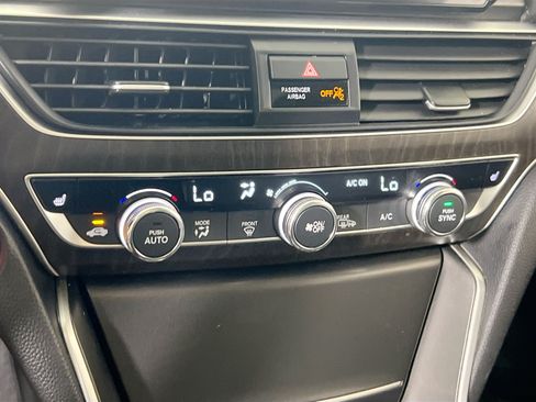 Used 2021 Honda Accord EX image 15