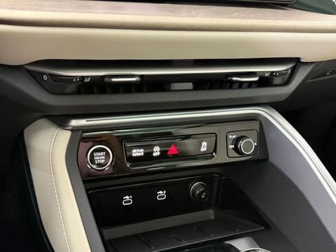 New 2025 Audi Q5 Premium Plus image 30