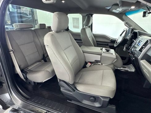 Used 2017 Ford F150 XLT w/ Equipment Group 301A Mid AWD/4WD image 41