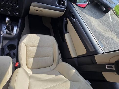 Used 2014 Volkswagen Jetta TDI FWD image 12