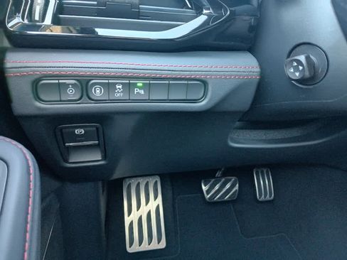 Used 2025 Acura MDX A-Spec image 27