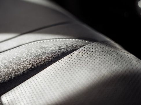 Used 2023 Lexus RX 350 AWD image 36