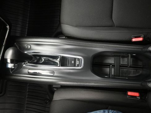 Used 2021 Honda HR-V EX image 19