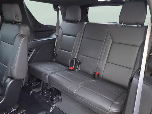 Used 2024 Chevrolet Tahoe LT w/ Luxury Package image 22