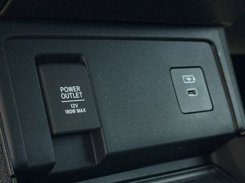 Certified 2025 Acura RDX SH-AWD w/ Technology Package image 18