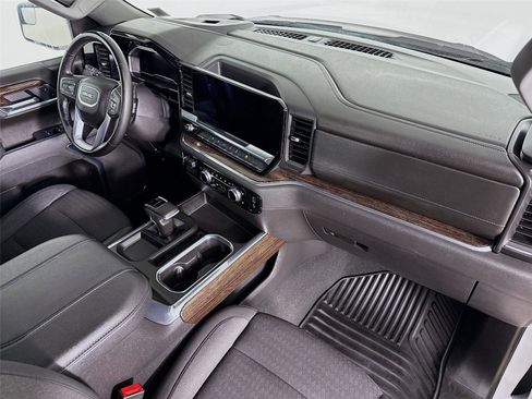 Certified 2025 GMC Sierra 1500 Elevation AWD/4WD image 29