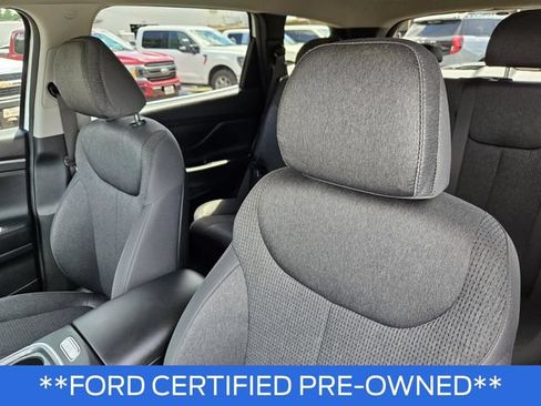 Used 2023 Hyundai Santa Fe SE FWD image 16