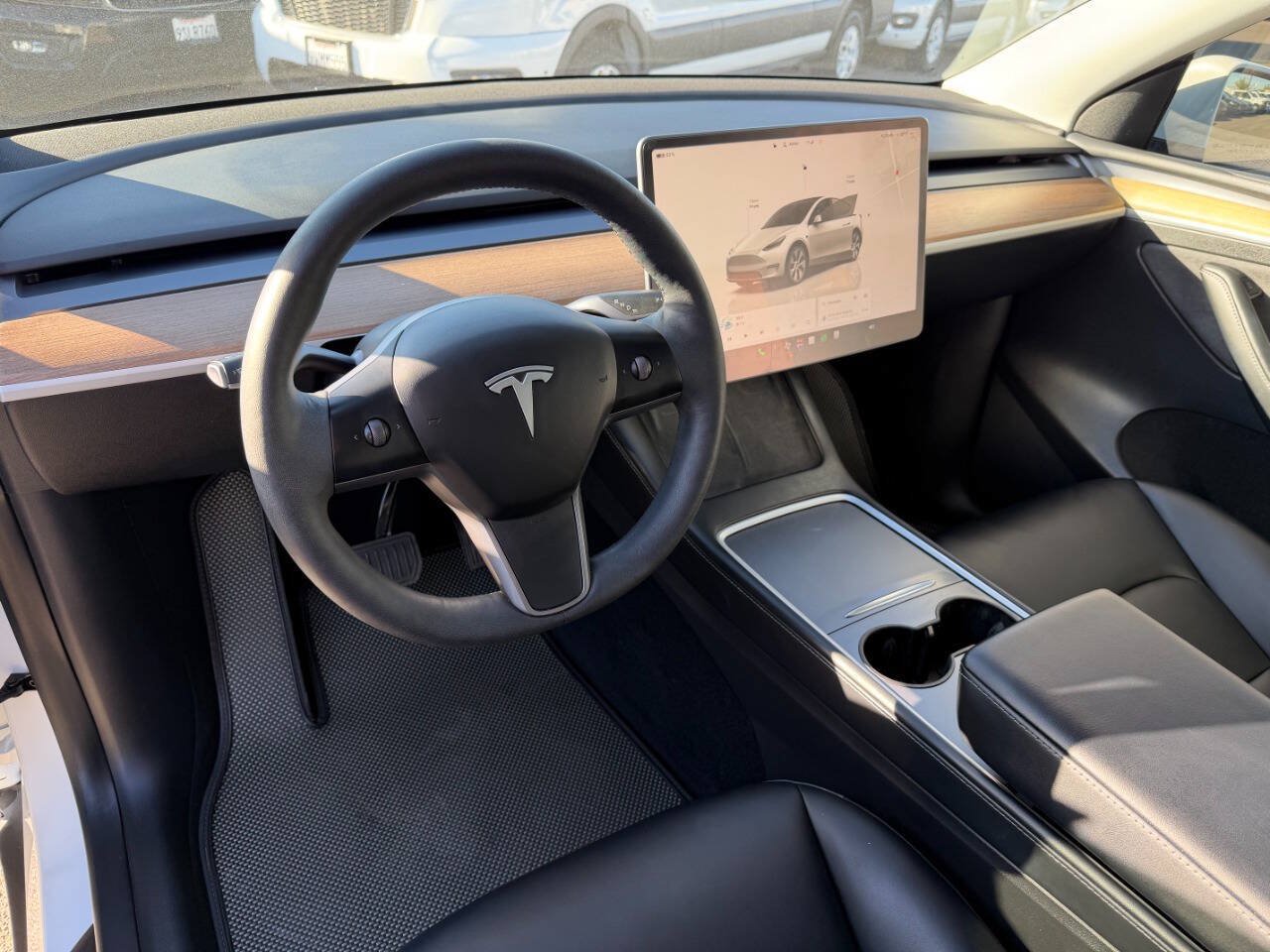 Used 2023 Tesla Model Y Long Range AWD/4WD image 10
