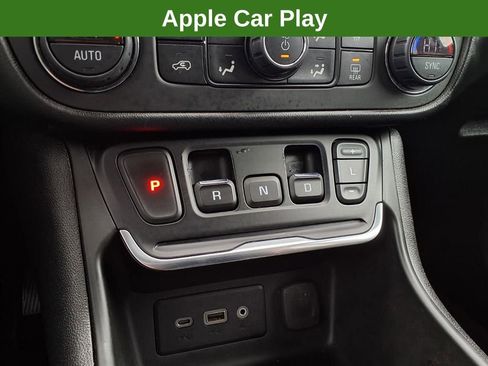 Used 2018 GMC Terrain SLE w/ Driver Convenience Package image 12