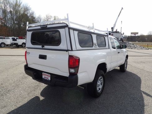 Used 2021 Toyota Tacoma SR5 image 7