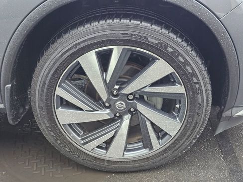 Used 2017 Nissan Murano Platinum image 9