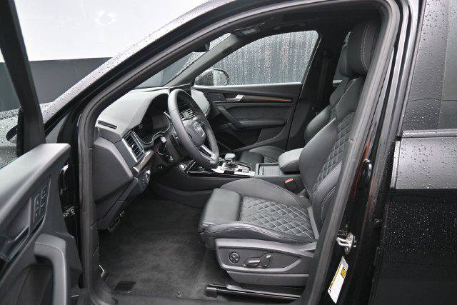 Used 2024 Audi SQ5 Prestige w/ Prestige Package AWD/4WD image 9