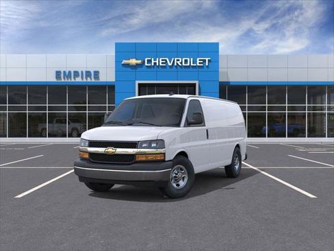 New 2025 Chevrolet Express 2500 w/ Chrome Appearance Package image 8